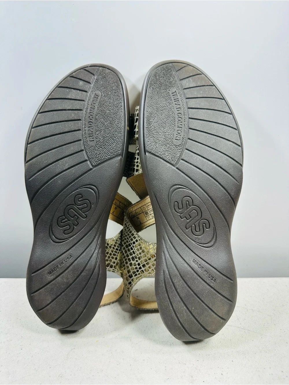 Sas Laguna Olive Gold Sandals Women Size 7 N Made Is Usa - Picture 6 of 7